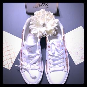 White w Rose Gold Glitter G by Guess Tennis -SH-15